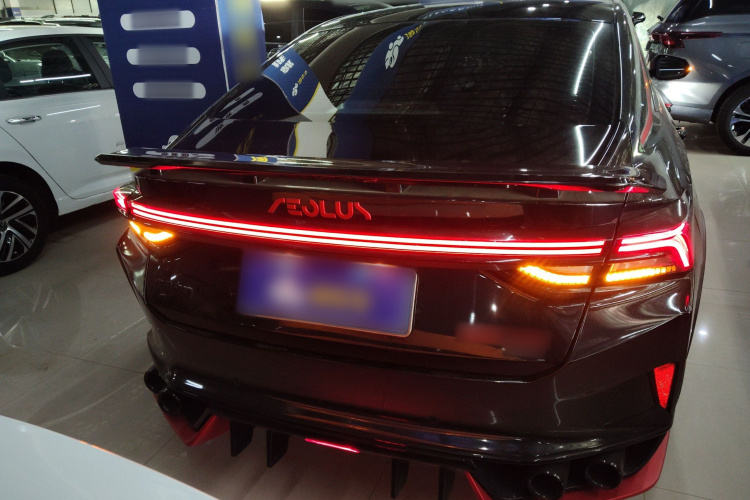 东风风神 奕炫MAX 2021款 1.5T 暗夜锋芒版车身外观6004