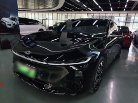 长安启源A07 2025款 蓝鲸纯电版 710旗舰型