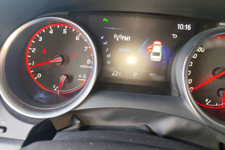 丰田 凯美瑞 2019款 2.5S 锋尚版 国VI局部细节14