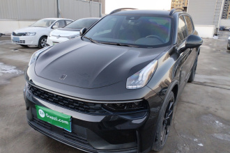 领克01 2021款 2.0TD 四驱暗夜版