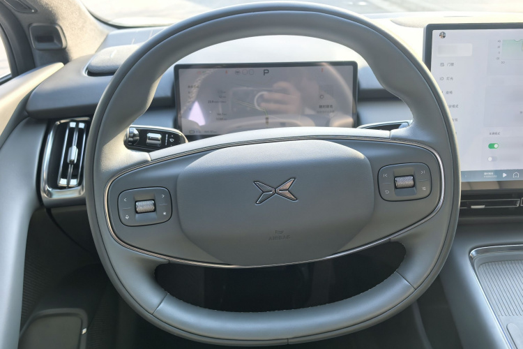 小鹏P7+ 2024款 长续航 Max中控内饰7005