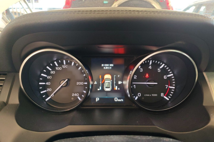 路虎 揽胜极光 2015款 2.0T 五门智耀版局部细节14