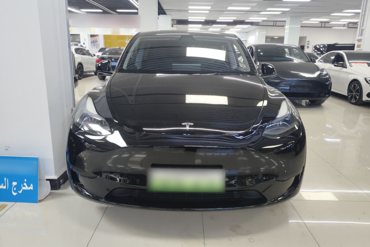 特斯拉 Model Y 2022款 改款 后轮驱动版车身外观2