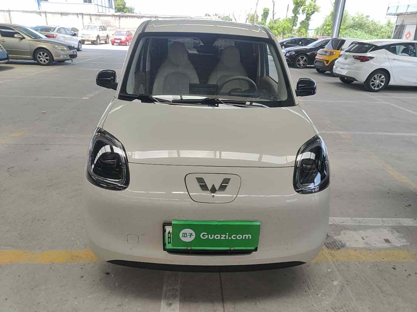 五菱汽车 宏光MINIEV 2025款 第四代 四门版 进阶款(1)