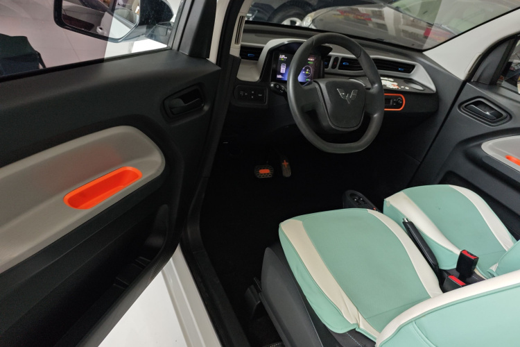 五菱汽车 宏光MINIEV 2022款 自在款 磷酸铁锂中控内饰20