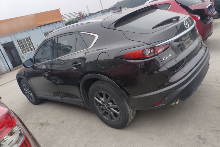 马自达CX-4 2020款 2.0L 自动两驱蓝天探索版车身外观4