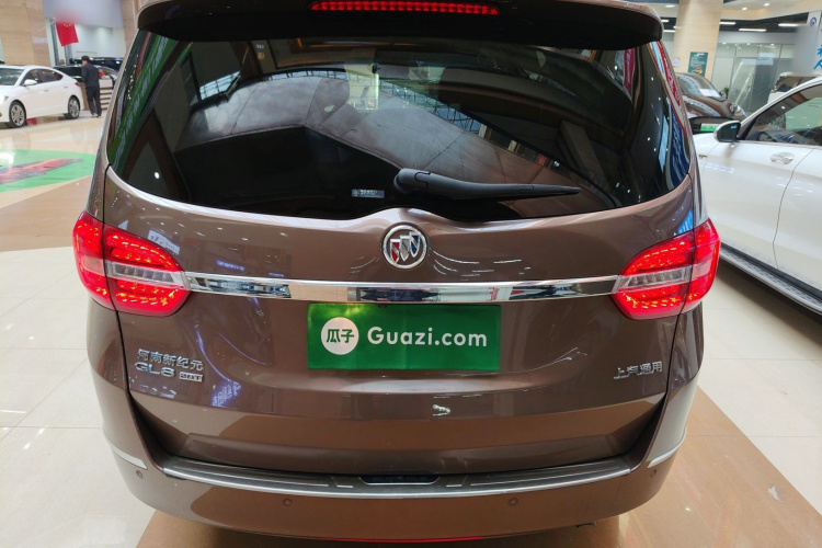 别克GL8 2018款 28T 尊贵型 国VI车身外观6