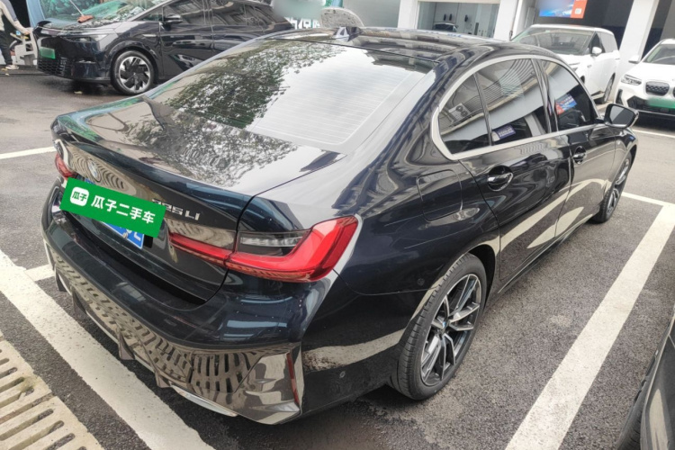 宝马3系 2023款 325Li M运动套装车身外观7