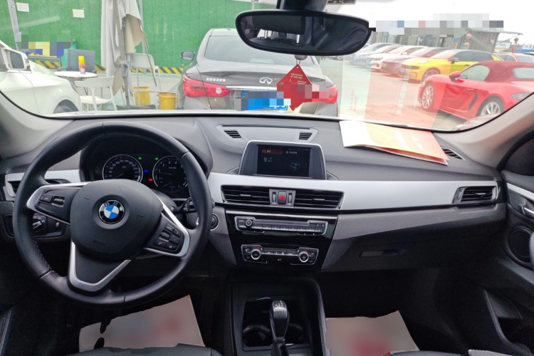 宝马X1 2018款 sDrive20Li 领先型中控内饰12