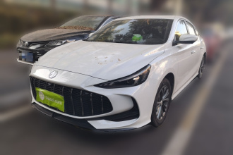 名爵 MG5 2025款 180DVVT 全球豪华版