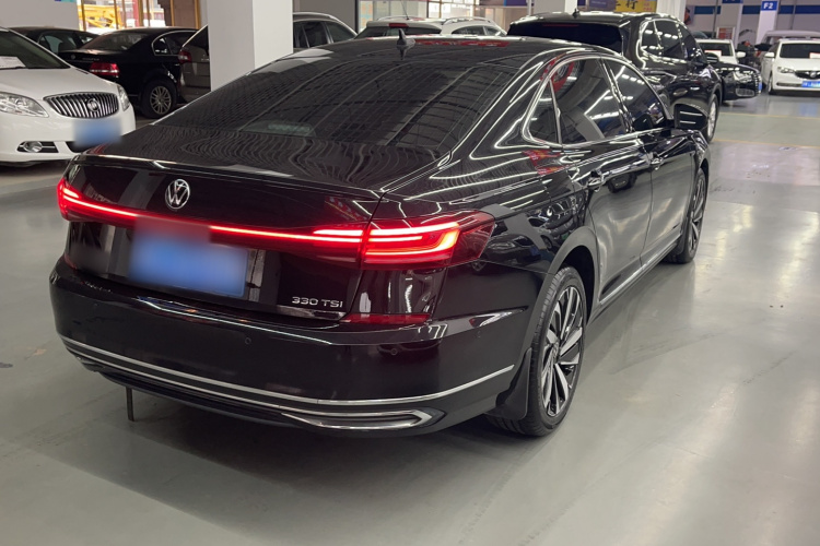 大众 帕萨特 2022款 330TSI 星空豪华版车身外观6004