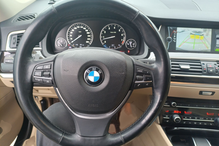 宝马5系GT 2011款 535i xDrive豪华型局部细节13