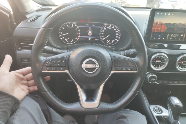 日产 轩逸 2023款 1.6L CVT悦享版中控内饰13