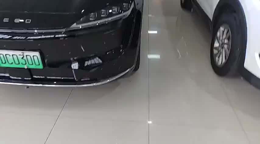 鸿蒙智行 智界R7 2024款 纯电 667km Pro实拍1