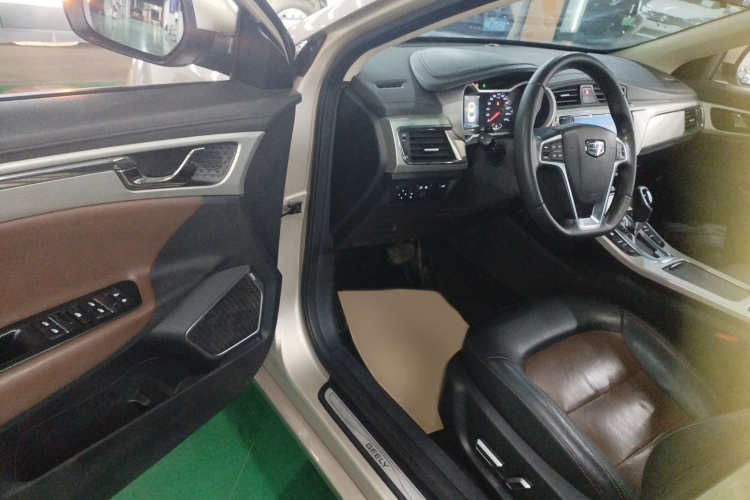 吉利汽车 帝豪GL 2017款 1.3T DCT尊贵型中控内饰7003