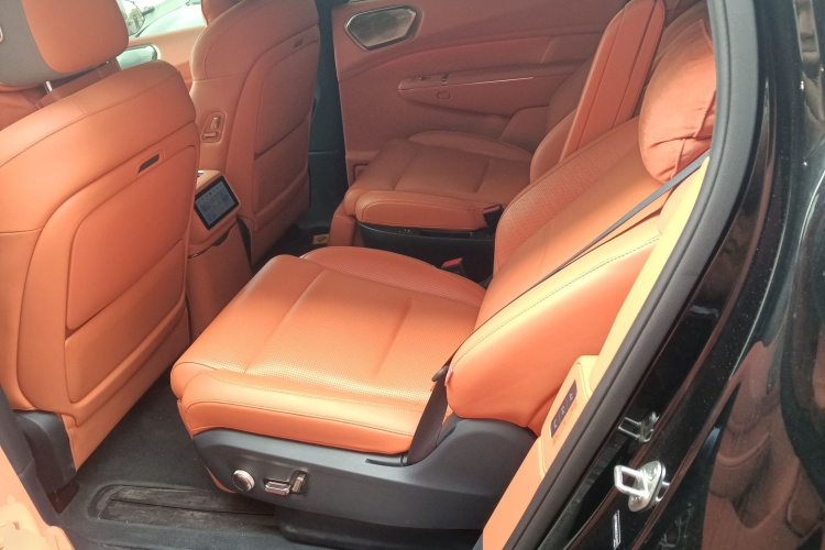 领克900 2025款 1.5T Ultra中控内饰7004