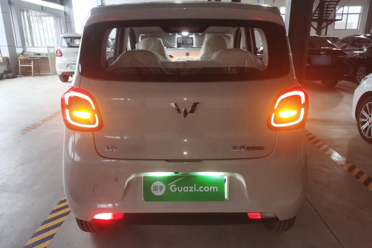 五菱汽车 宏光MINIEV 2025款 四门版 进阶款车身外观6