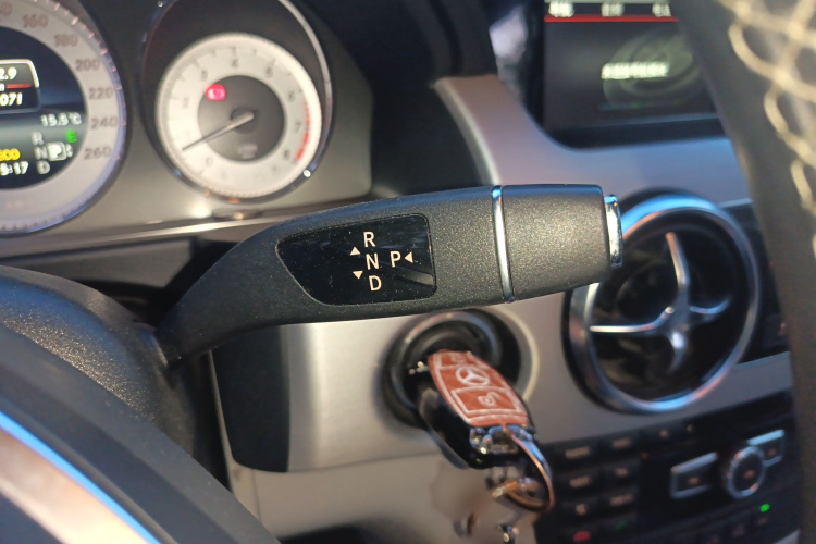 奔驰GLK级 2014款 GLK 260 4MATIC 动感型局部细节18