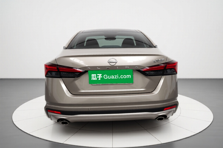 日产 天籁 2022款 2.0L XL-TLS 悦享版车身外观6