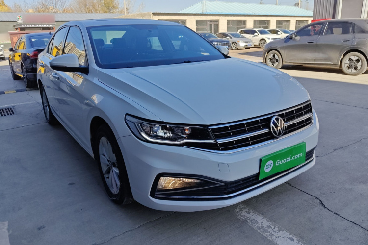 大众 宝来 2021款 1.5L 自动舒适智联版车身外观3