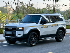 丰田 普拉多 2024款 2.4T 悍野WX版 6座