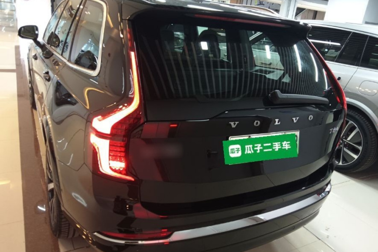 沃尔沃XC90新能源 2025款 T8 智尊豪华版 7座车身外观6