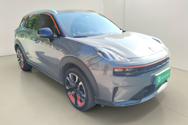 领克06 2020款 1.5T 耀Halo车身外观3