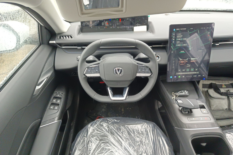 长安 逸动 2025款 蓝鲸 1.5T 500Bar尊贵型局部细节13