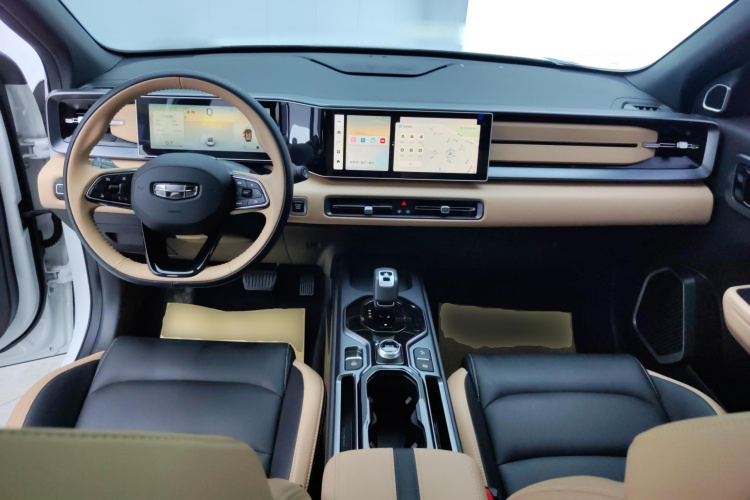 吉利汽车 吉利icon 2023款 1.5TD 巧克力醇巧版中控内饰12