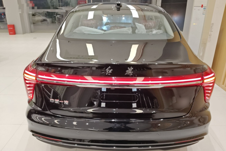 红旗H5 PHEV 2025款 170 超混版车身外观6004