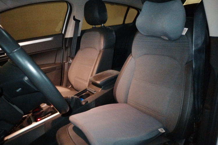 观致3 2016款 都市SUV 1.6T 自动致悦型局部细节19