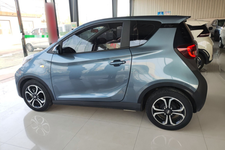 奇瑞 小蚂蚁 2021款 15万蚁粉款 新蚁酷版 三元锂车身外观6003