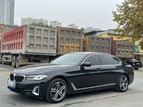 宝马5系 2022款 改款二 530Li 领先型 豪华套装