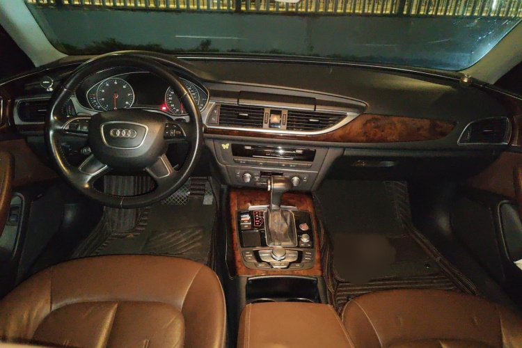 奥迪A6L 2014款 30 FSI 豪华型中控内饰7002