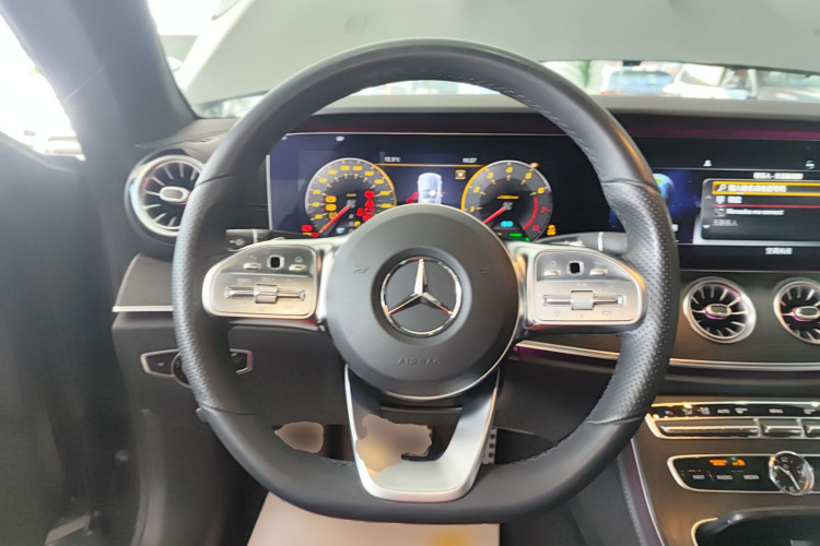 奔驰E级(进口) 2020款 E 260 轿跑车局部细节13