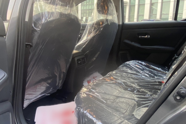 日产 轩逸 2026款 1.6L CVT省心版中控内饰7003