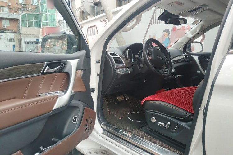 哈弗H9 2016款 2.0T 四驱豪华型 5座中控内饰20