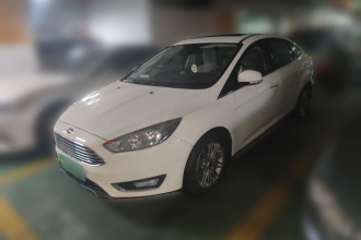 福特 福克斯 2015款 三厢 EcoBoost 180 自动旗舰型