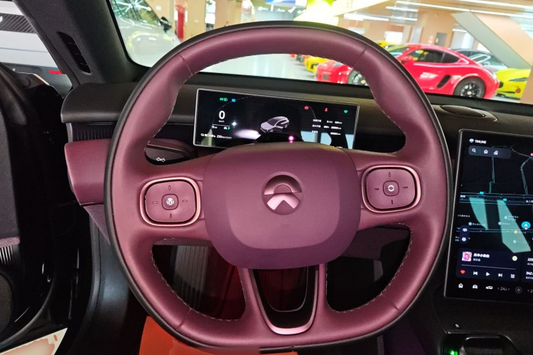 蔚来ET5T 2024款 75kWh Touring中控内饰13