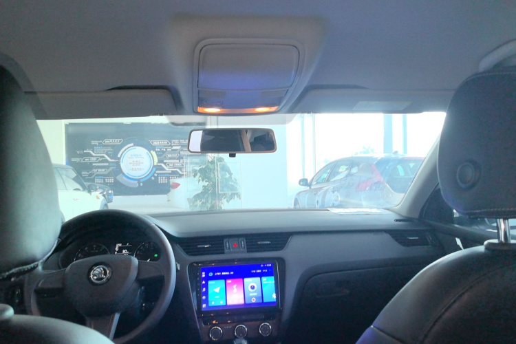 斯柯达 明锐 2017款 经典款 1.6L 自动标准版中控内饰22