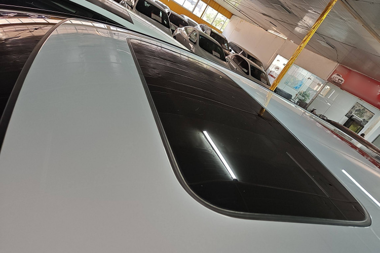 本田 艾力绅 2024款 2.0L e:HEV 豪华版局部细节57