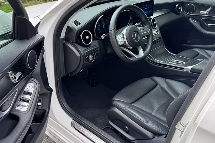 奔驰C级 2021款 C 200 L 时尚型运动版中控内饰7007