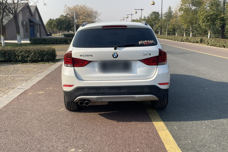 宝马X1 2015款 sDrive18i 时尚晋级版车身外观6005