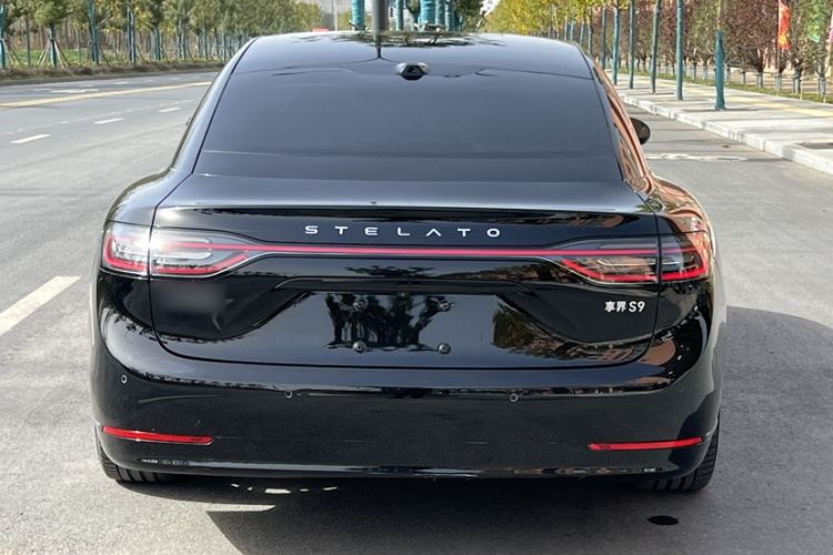 鸿蒙智行 享界S9 2024款 纯电 Ultra 四驱旗舰版车身外观6007