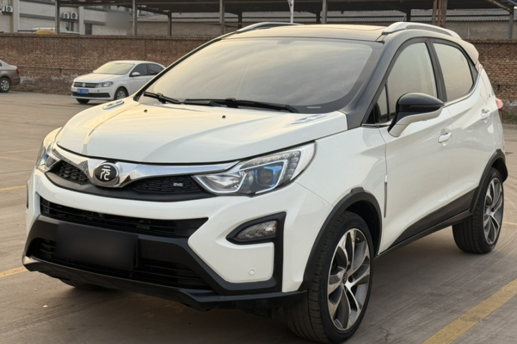 比亚迪 元 2016款 1.5TID 自动旗舰型车身外观6003