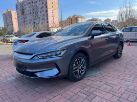 比亚迪 秦PLUS 2024款 荣耀版 EV 510KM领先型