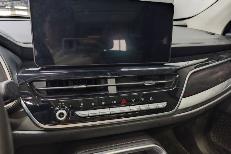 哈弗H6 2021款 国潮版 1.5GDIT 自动冠军版中控内饰7005