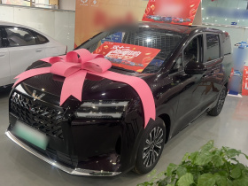 五菱汽车 星光730 2025款 1.5T CVT 精英型