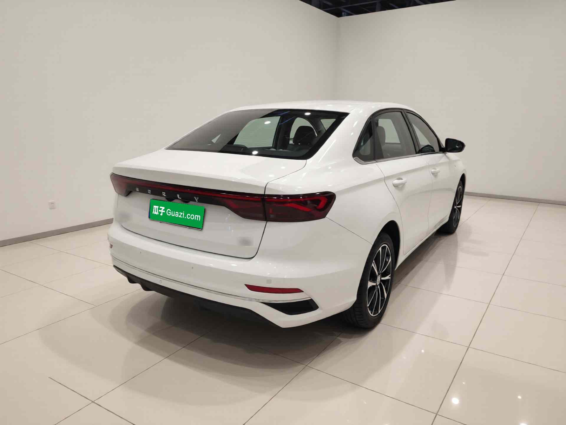 吉利汽车 帝豪 2026款 第4代 400万纪念款 1.5L CVT飞越型(5)