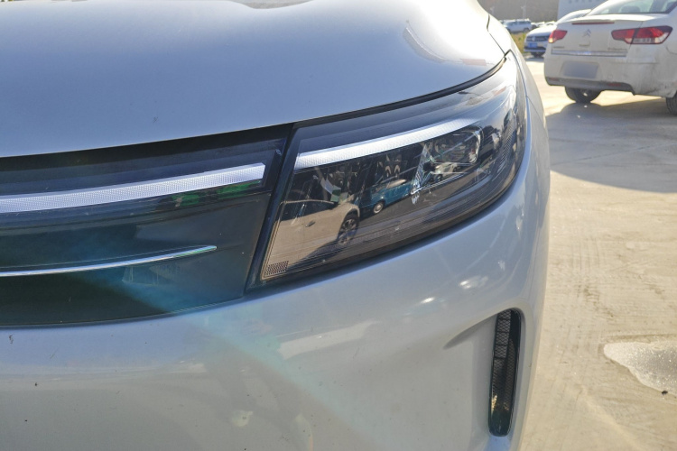 鸿蒙智行 问界M7 2024款 1.5T 智驾四驱Ultra版 6座局部细节36